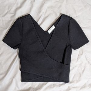Aritzia Sculpt Knit Wrap Crop V-Neck T-Shirt Black